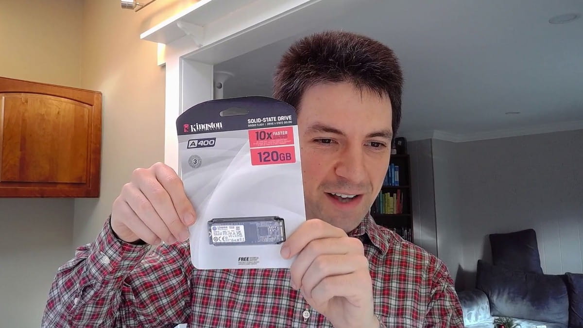 金士顿 A400 固态硬盘，容量 120GB，价格 $32